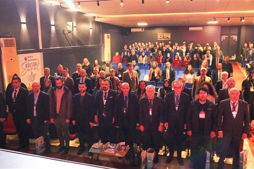 TARİHİ, KÜLTÜREL VE SOSYAL YÖNLERİYLE II. BAFRA SEMPOZYUMU BAŞLADI