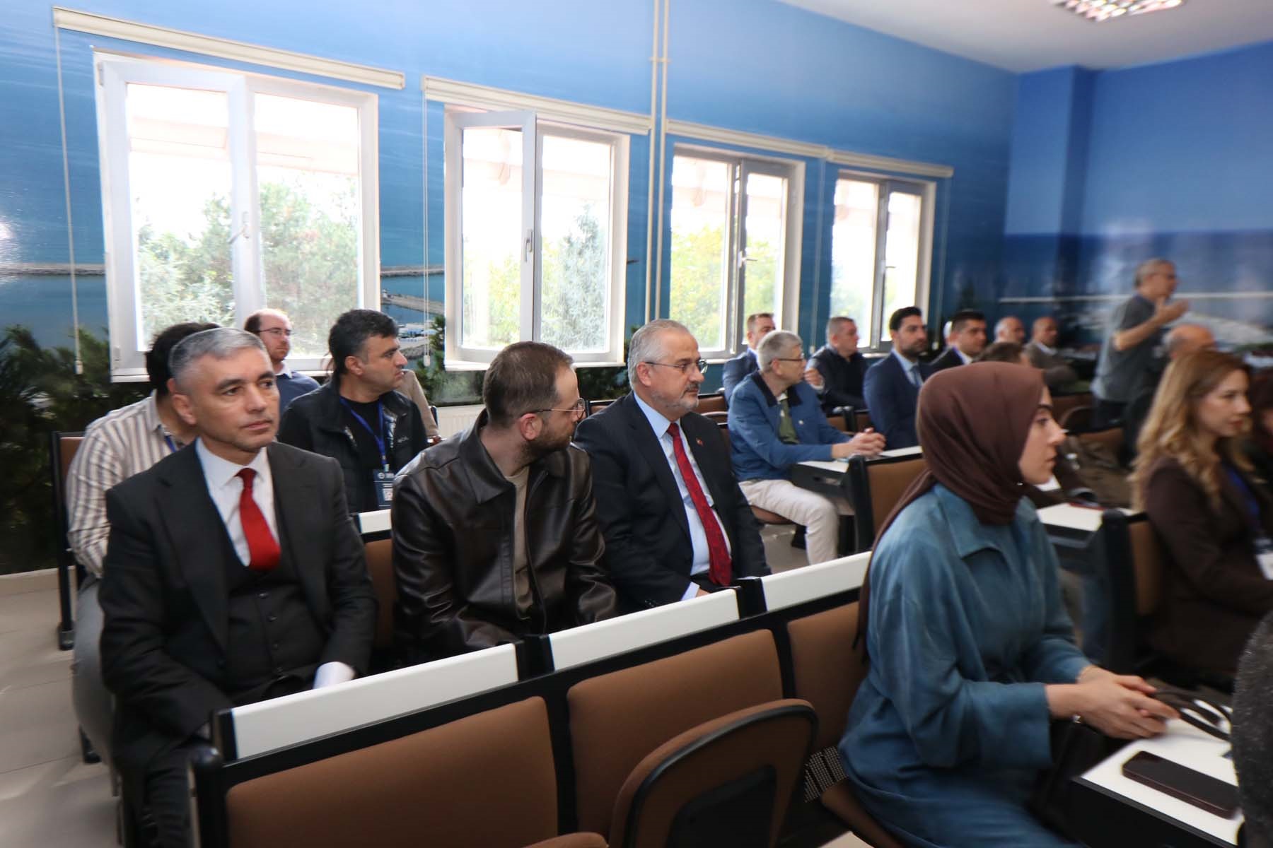 88 BİLİM İNSANI, 14 OTURUM, 68 TEBLİĞ II. BAFRA SEMPOZYUMU SONA ERDİ